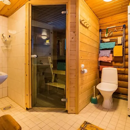 Metsaetaehti By Interhome Casa vacanze Kotila